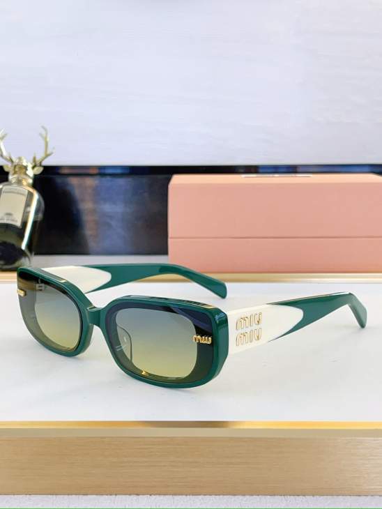 Picture of Miu Miu Sunglasses _SKUfw80050104fw
